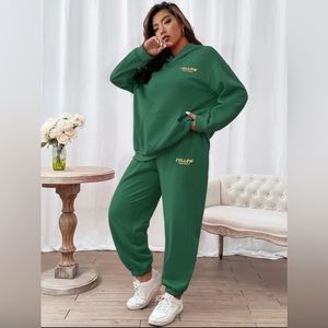 Dark Green Graphic Hoodie & Pants set. Shein. Size: 1XL(14). New with Tags.